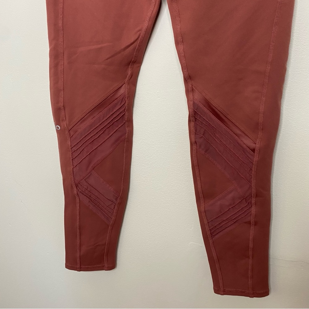 ALO Yoga Leggings Womens L High Waist Interlace Mesh Rosewood Athletic Pants - Picture 8 of 9